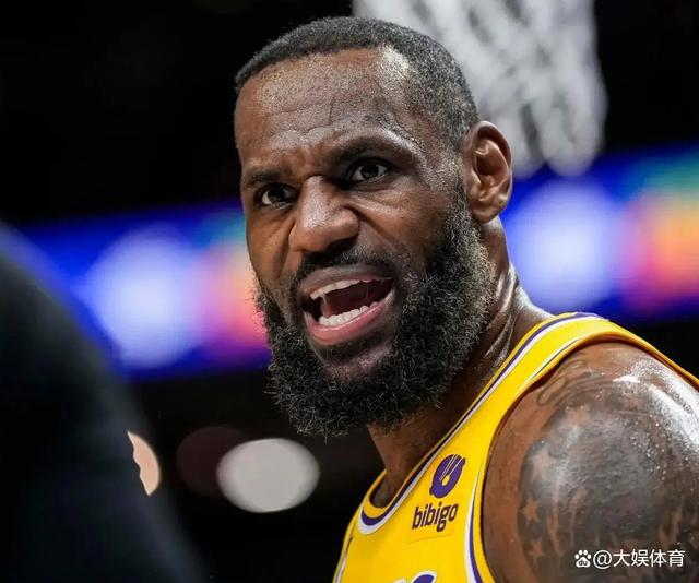 水原球队在场上展现出无与伦比的实力