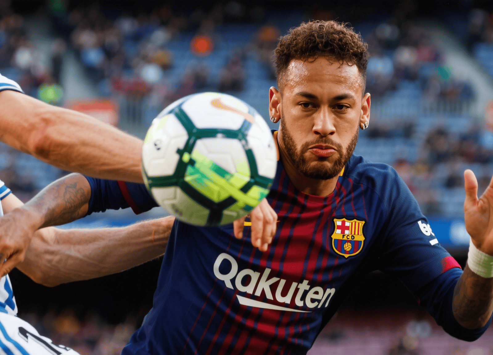 休斯顿水晶宫队风起云涌,球员士气高涨向前冲 休斯顿水晶宫队风起云涌,球员士气高涨向前冲