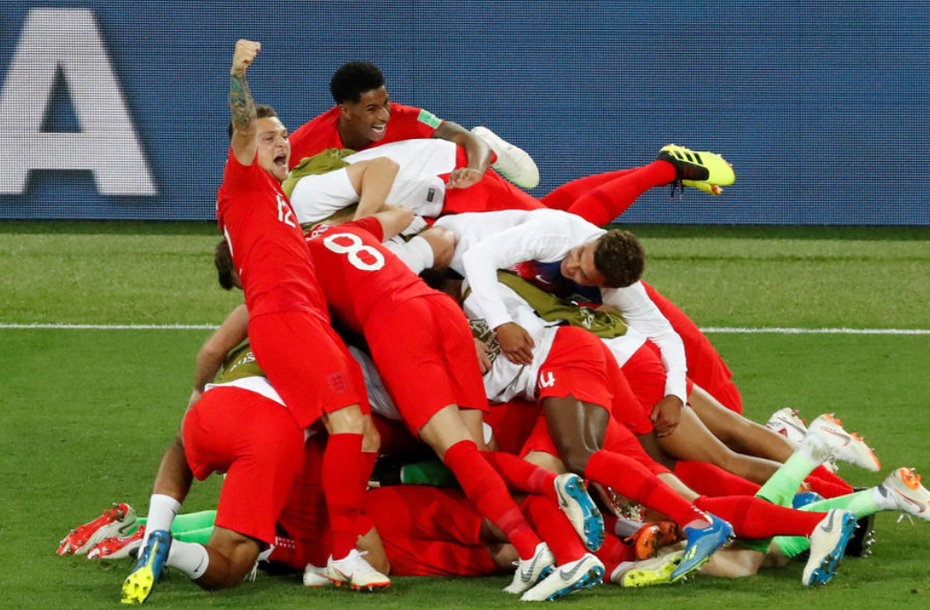 哥伦比亚轻取英格兰，穆勒绝境逆转