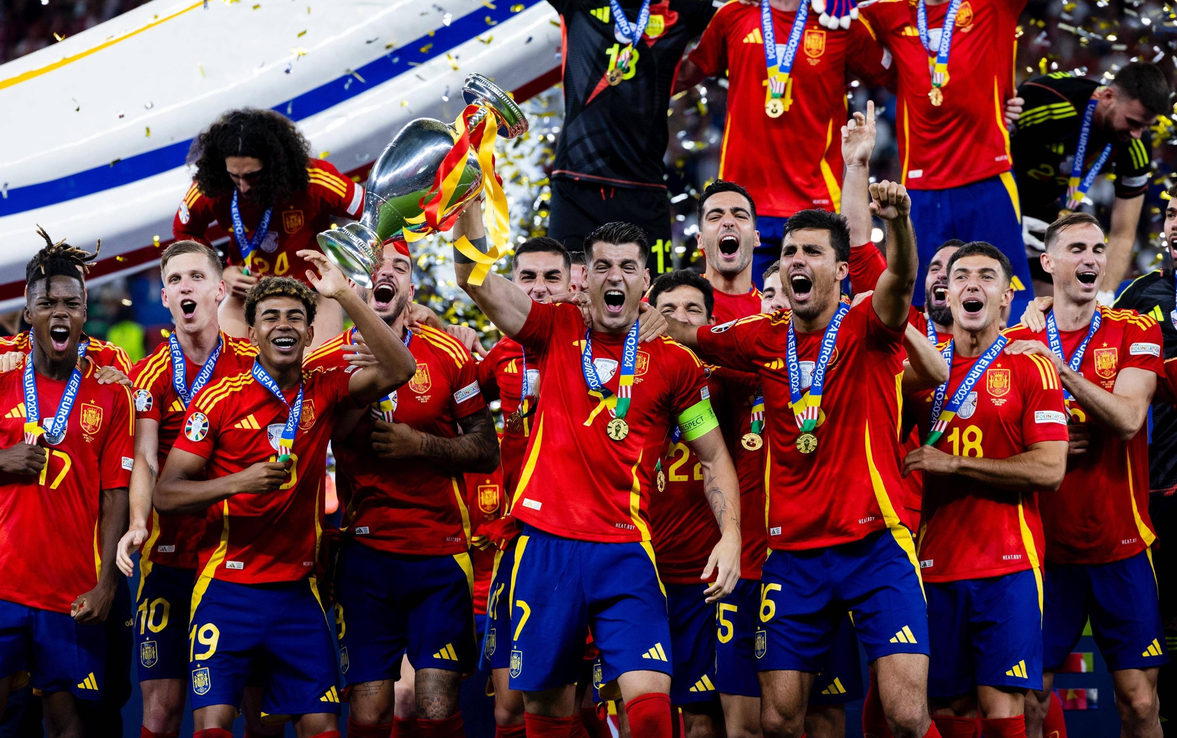 葡萄牙击败匈牙利，晋级16强