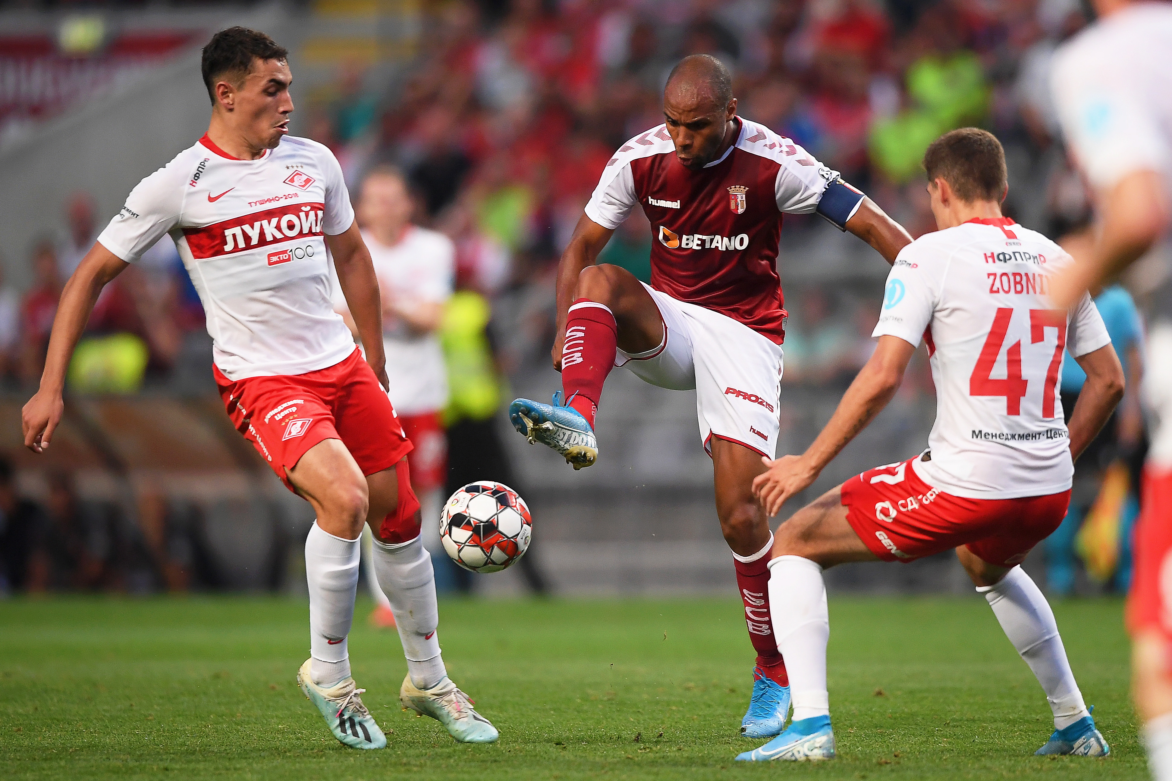 葡萄牙队力克法国队，马龙扛起全队的简单介绍